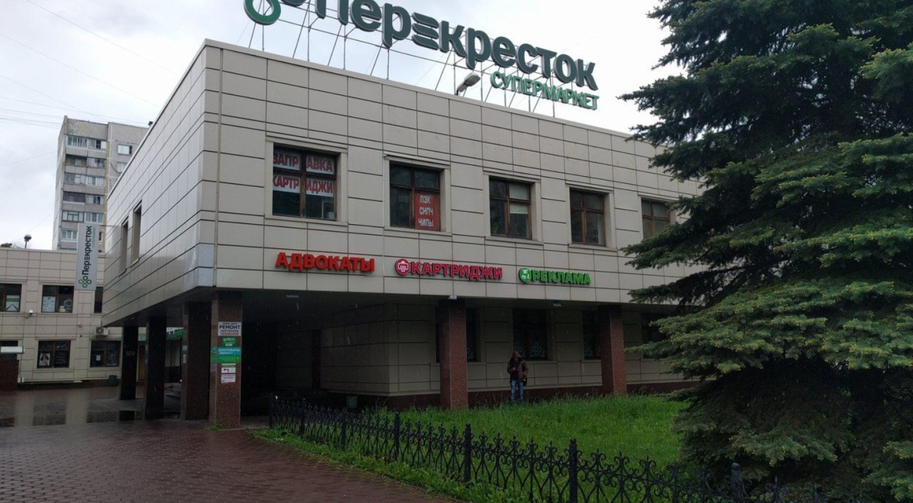 фасад дома, Бизнес-центр Луганская, 5 по адресу г Москва, ул Луганская, д 5